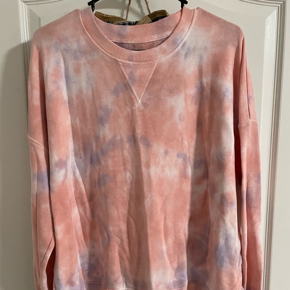 Tye dye pullover